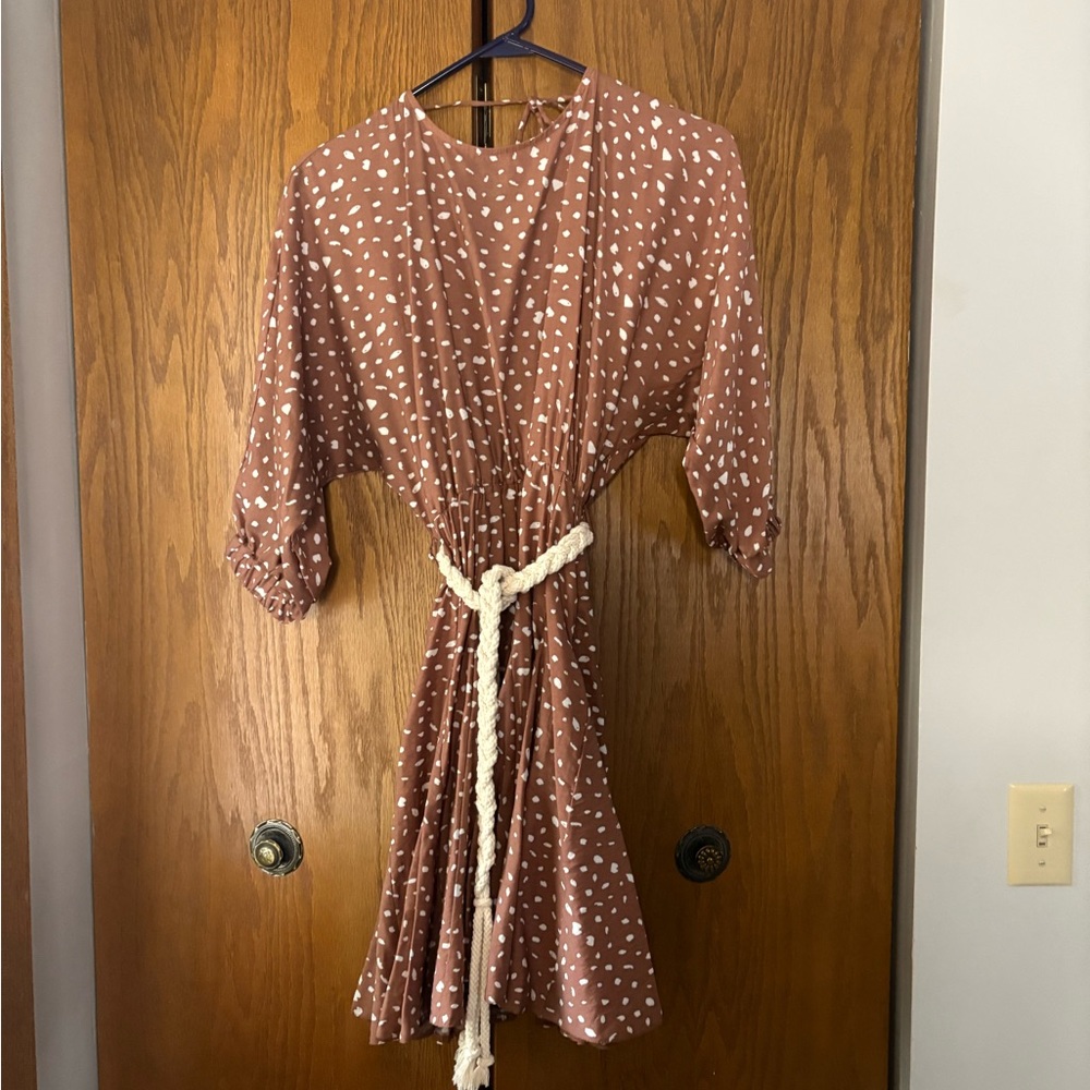 ANDRE TAN Brown & White Dress w/ Rope Belt
